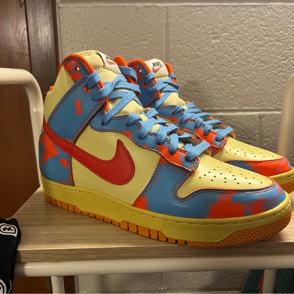 NIKE DUNK HIGH 1985 VINTAGE ORANGE ACID WASH SIZE 8.5 MENS/ WOMENS 10